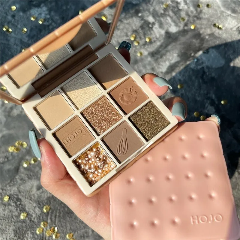 9 Color Shimmer Matte Eye Shadow Palette Glitter Metallic Pigmented Eyeshadow Pallete Waterproof Makeup Palette Cosmetic アイシャドー