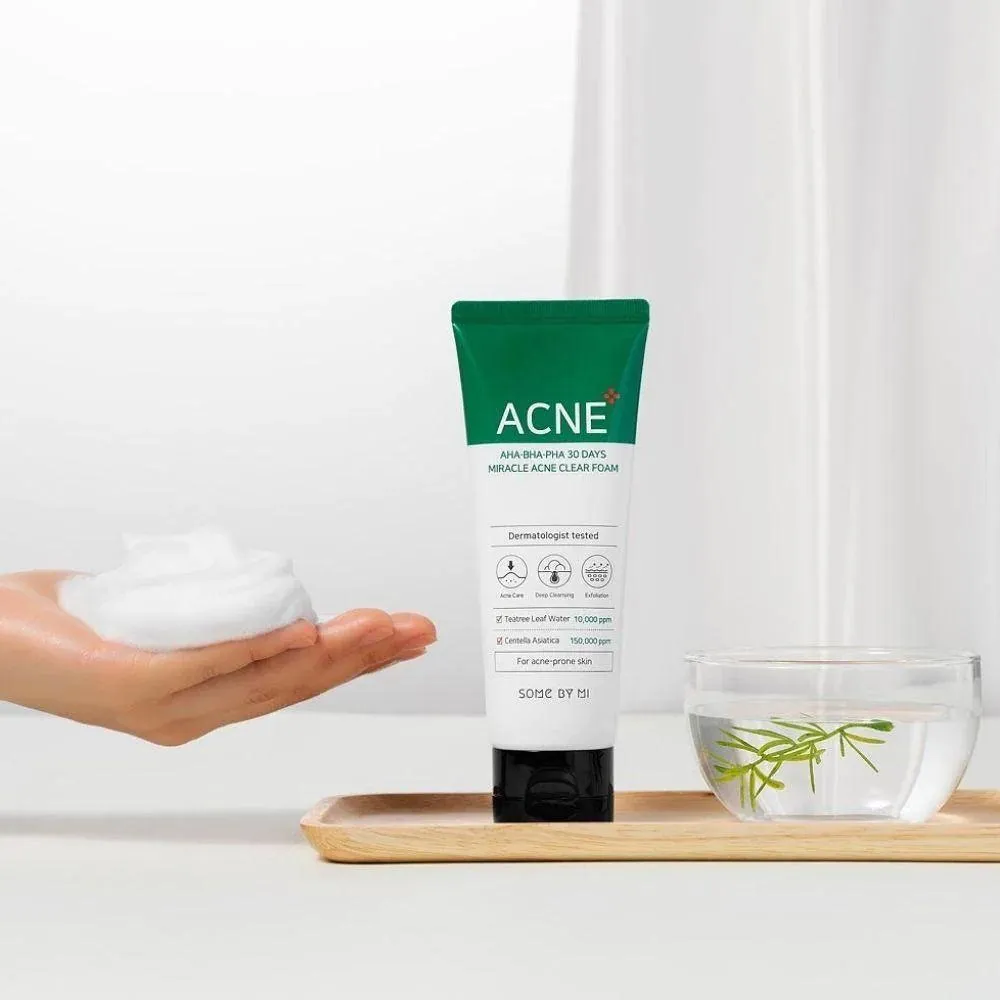 AHA BHA PHA 30 Days Miracle Foam - 100ml