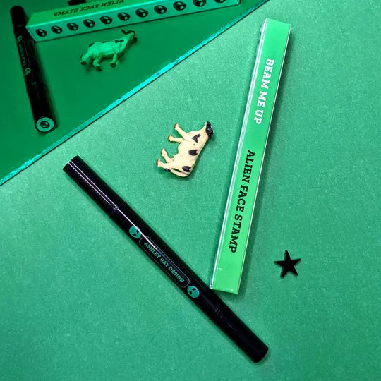 Alien Stamp and Eye Liner Makeup (Ashley Hay Design)