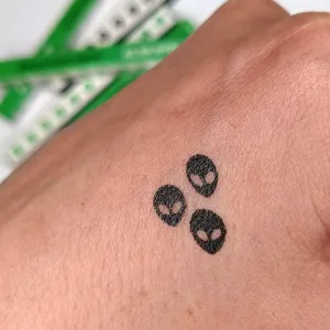 Alien Stamp and Eye Liner Makeup (Ashley Hay Design)