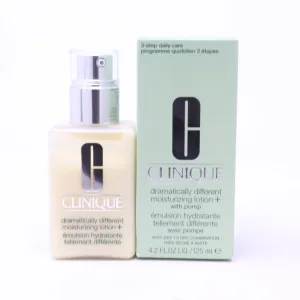 Clinique Dramatically Different Moisturizing Lotion  With Pump 4.2oz  New With Box