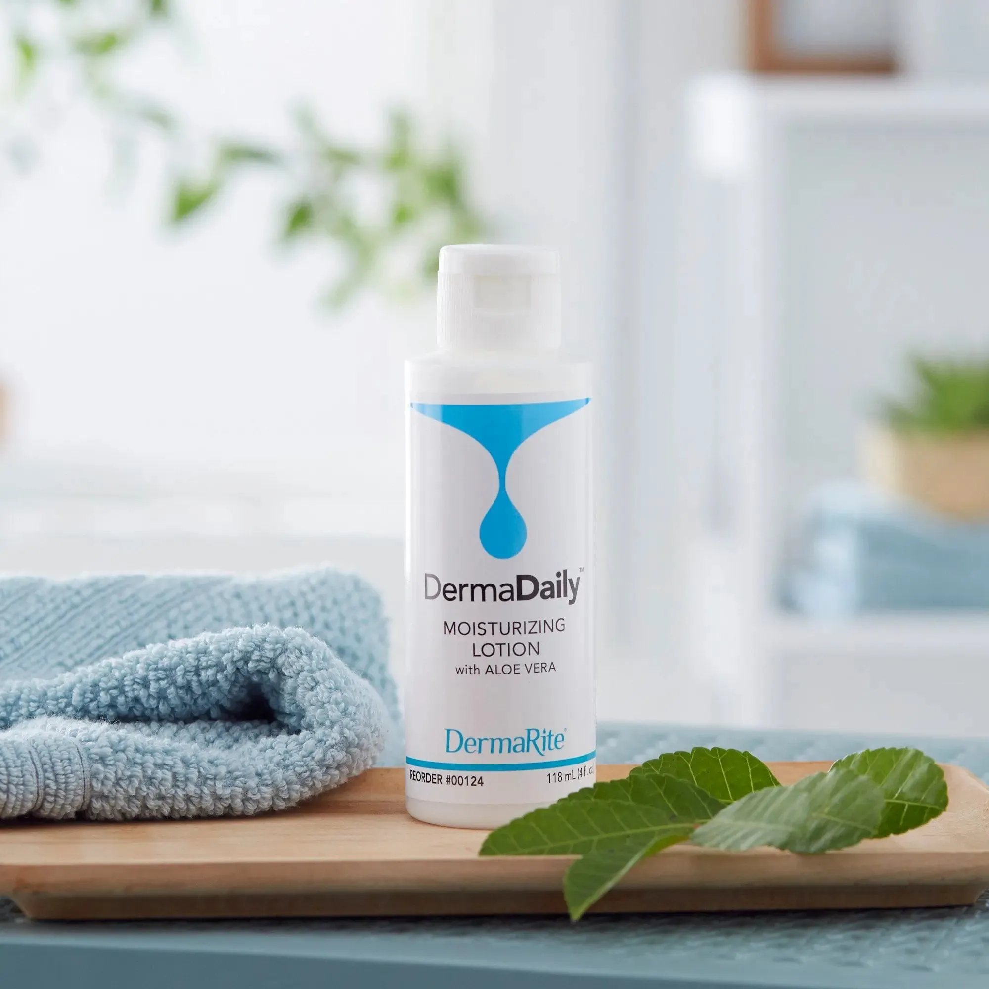DermaDaily® Moisturizing Lotion, 4 oz. Bottle
