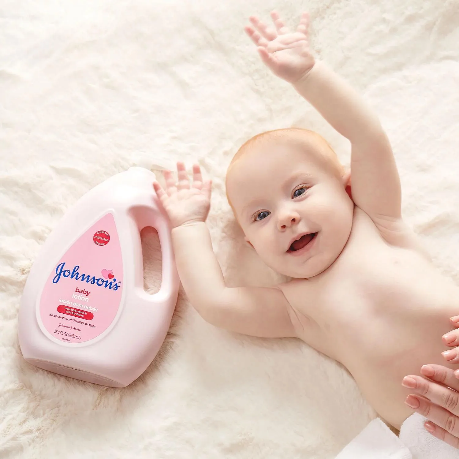 Johnson's Moisturizing Pink Baby Lotion with Coconut Oil 33.8 fl. oz.