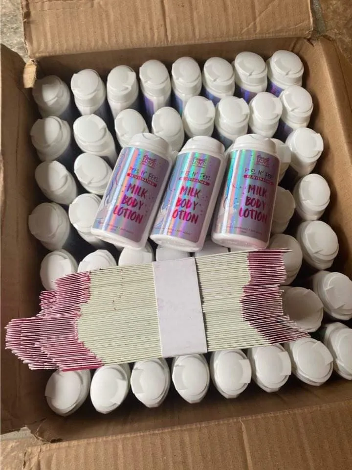 Peel N Feel Rejuvenating Milk Body Lotion ( peeling lotion )