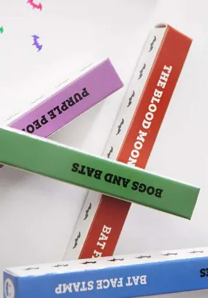 Rainbow Bat [Red] | STAMP & EYELINER