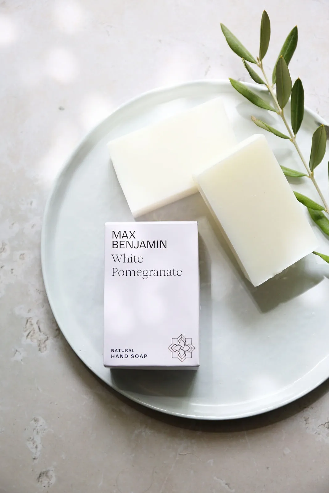 Soap White Pomegrante 100G