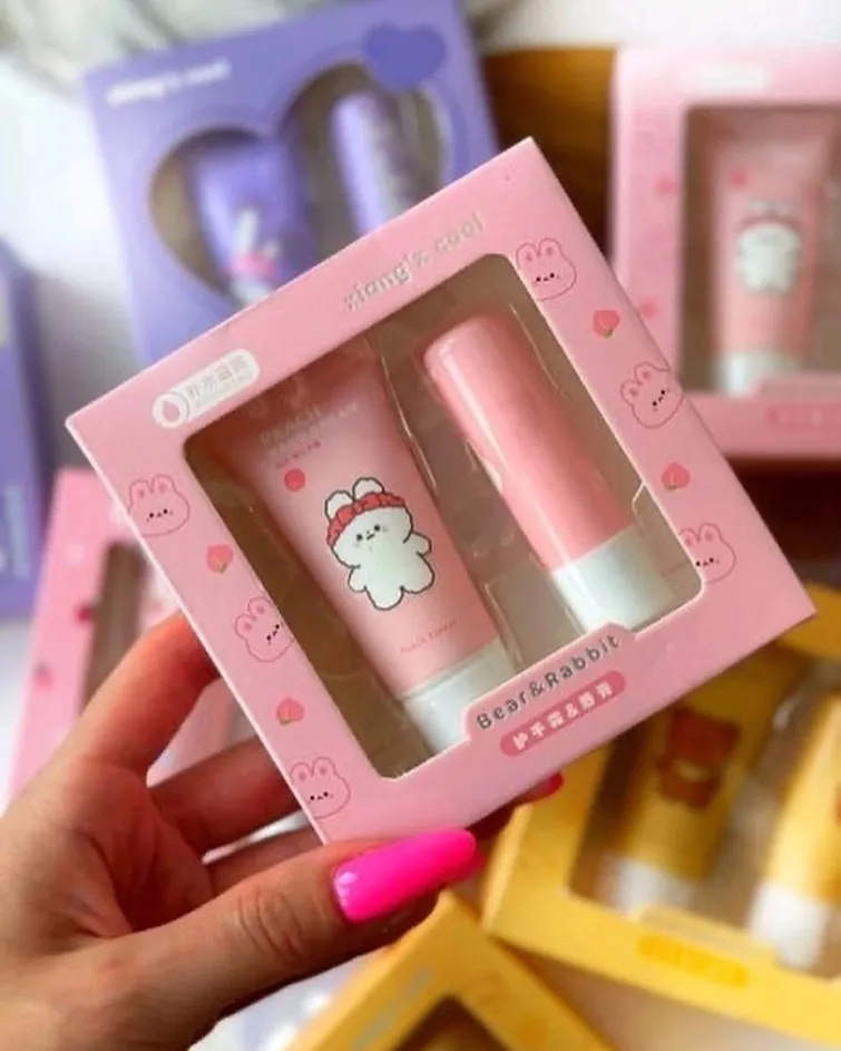 Strawberry Bunny Duck Moisturizing Set Moisturizing Lip Balm Hand Cream Set