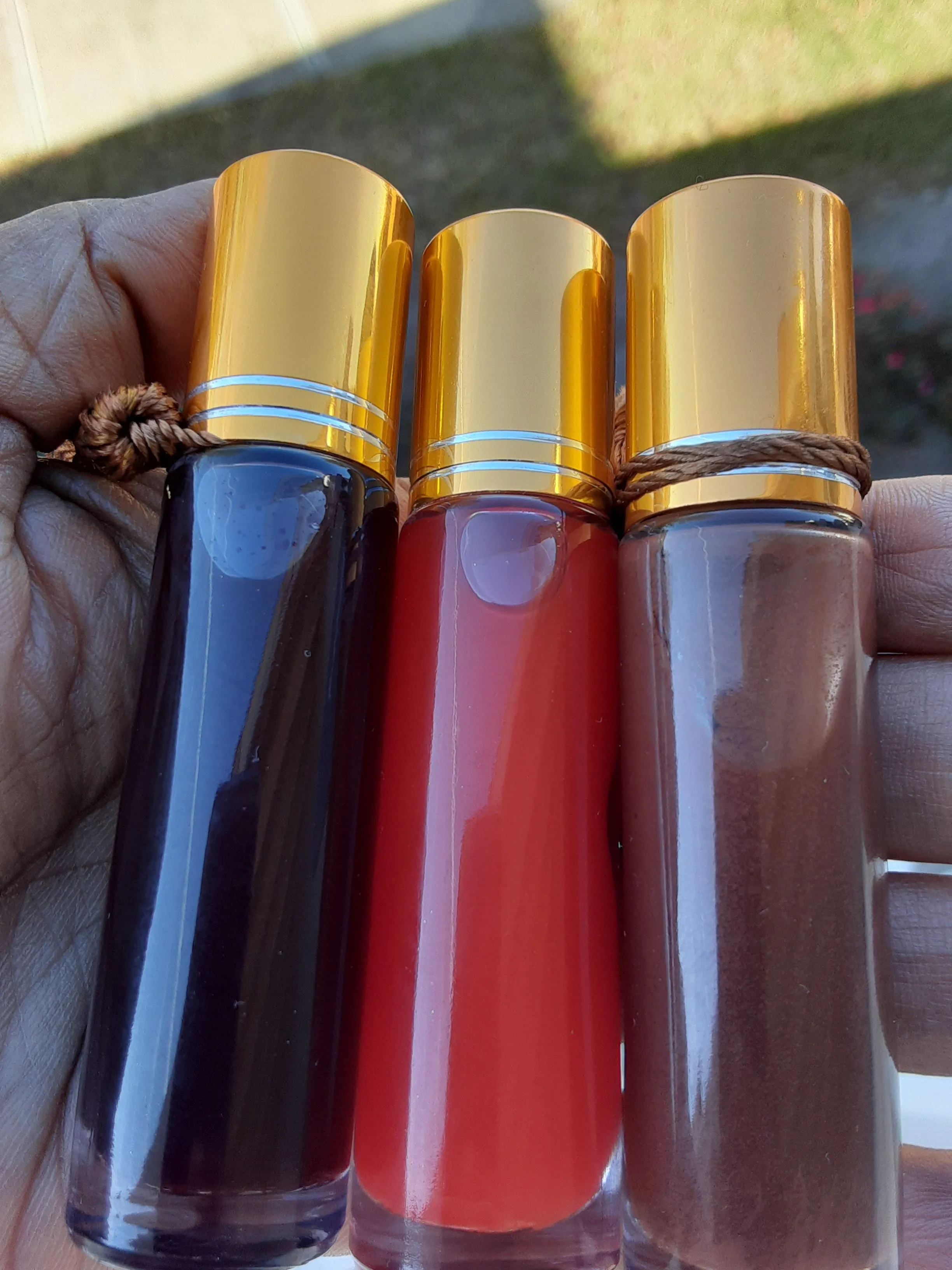 Topaz Oasis Queen | Queen Hagar Garnet | Lip Oil Gloss | Strawberry Seed | Egyptian Geranium | Jojoba | Coconut